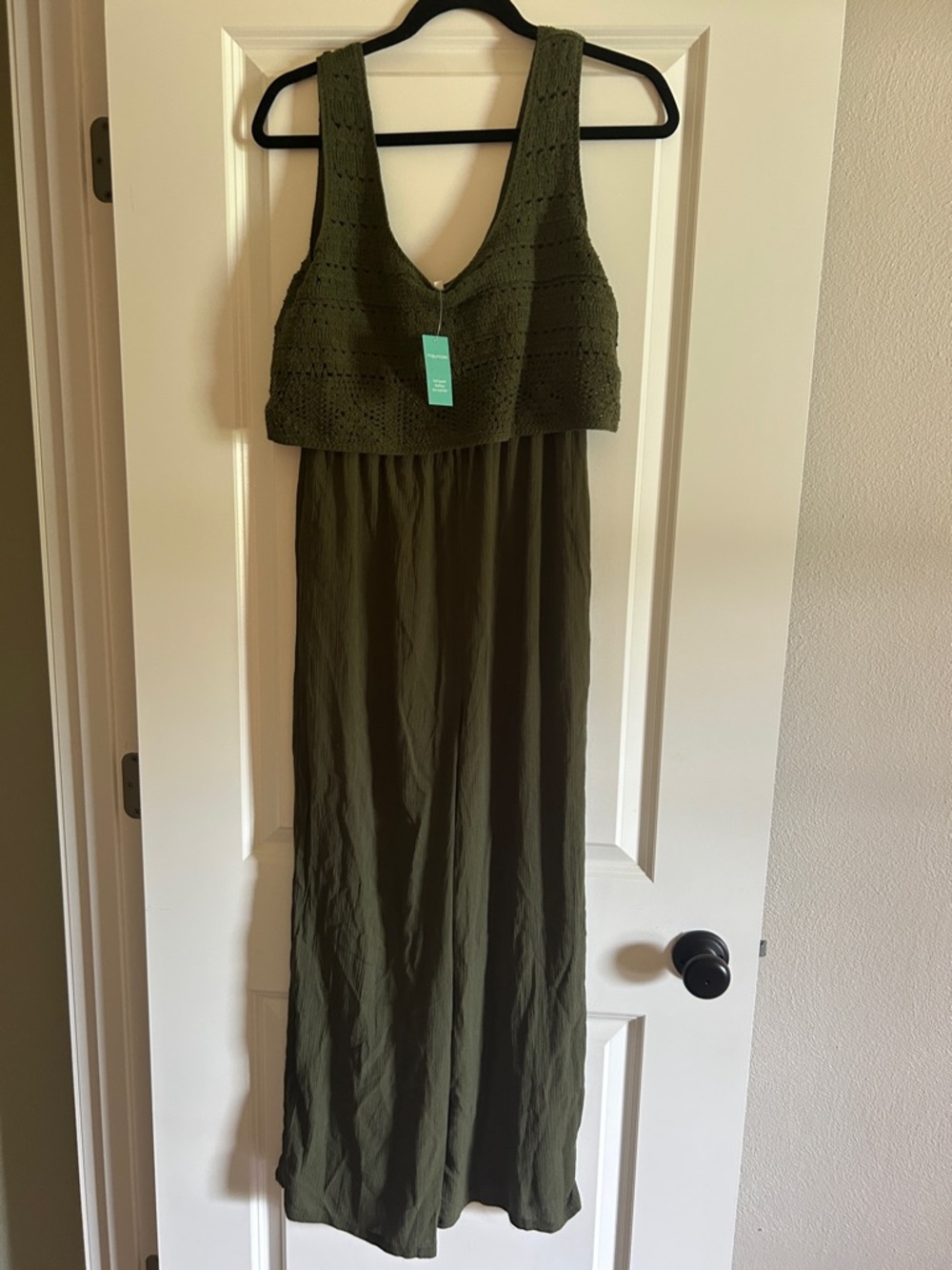 Olive Green Sleeveless jumpsuit crochet top